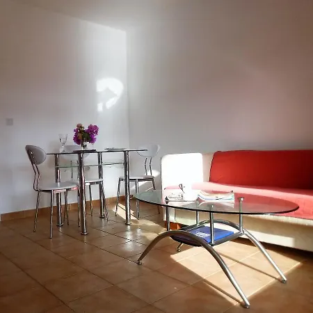 شقة A8 Portobello Apts *