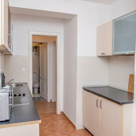A8 Portobello Apts شقة