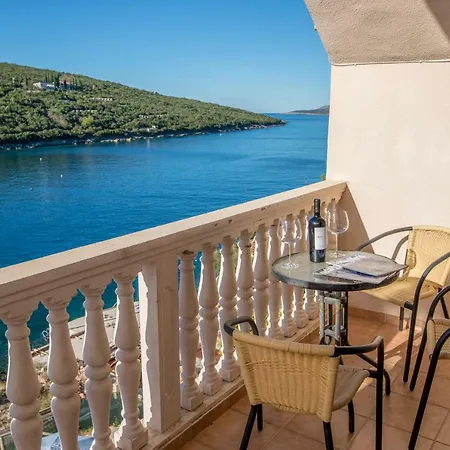 A8 Portobello Apts شقة بودغوريتْسا