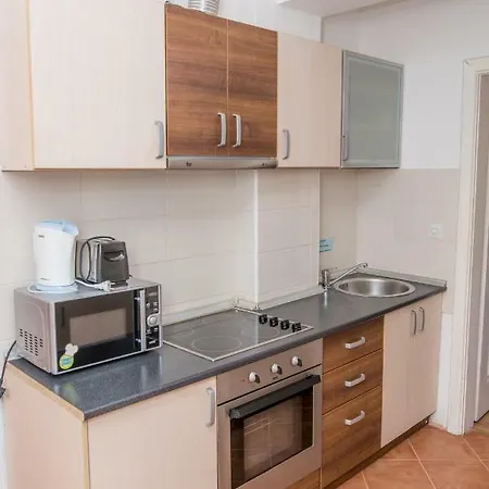 A8 Portobello Apts بودغوريتْسا